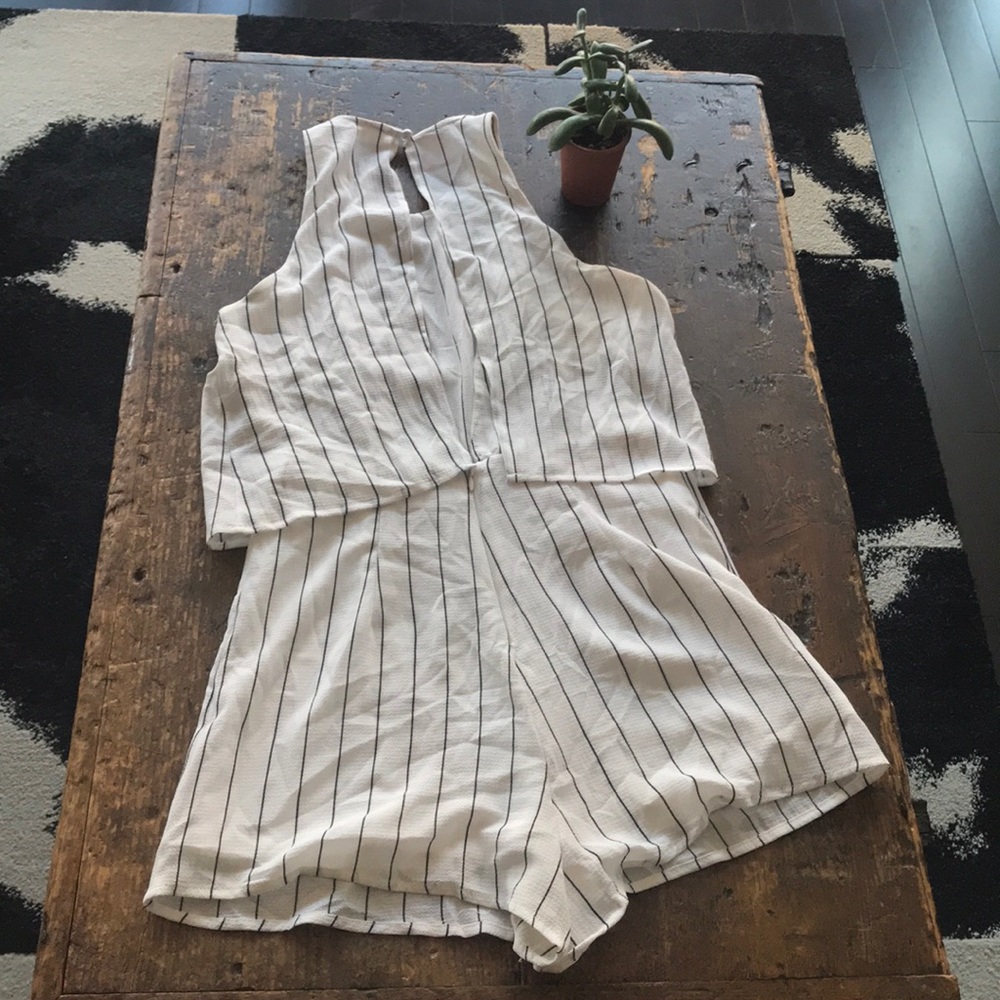White and Black Open Back Striped Romper - Picture 3 of 5